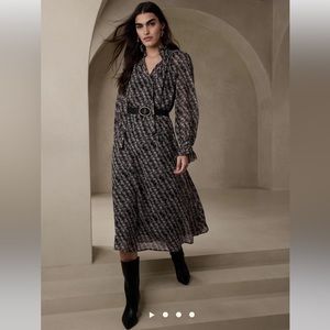 Banana Republic Factory Fit-and-Flare Midi Dress—New w/ Tags